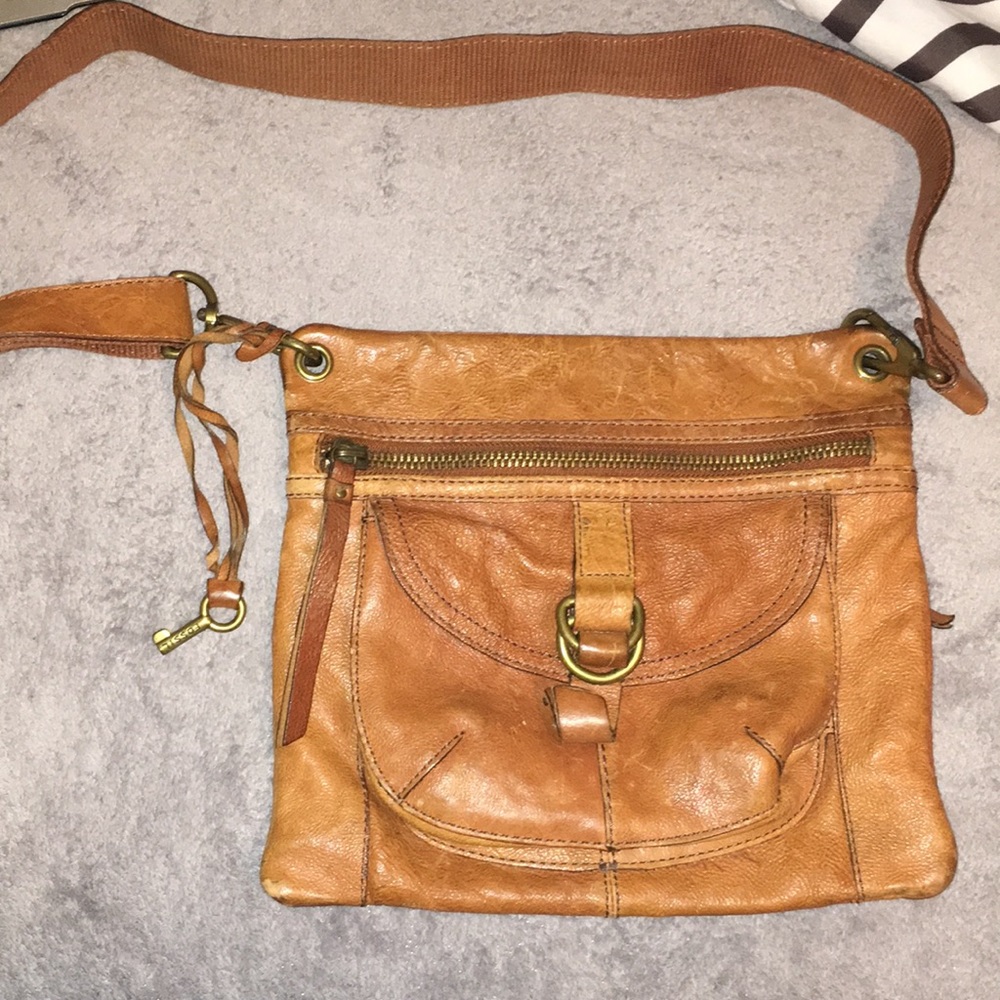 FOSSIL SHOULDER BAG. AUTHENTIC.